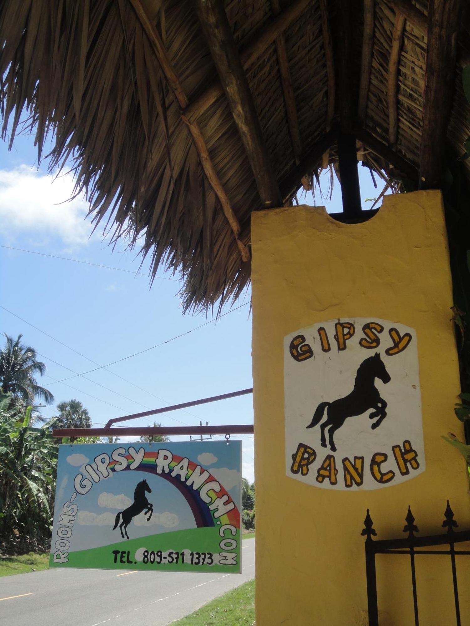Gipsy Ranch Rooms Cabarete Exterior foto